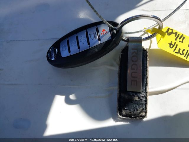 5N1AT2MT4JC753506 Nissan Rogue Sl