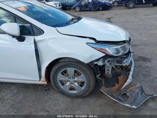 Chevrolet CRUZE LS 2017 1G1BC5SM7H7273560 Image 6