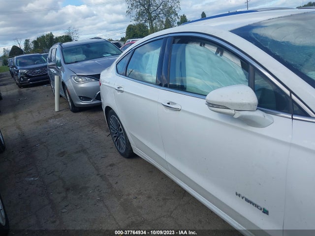 2018 FORD FUSION HYBRID TITANIUM/PLATINUM VIN: 3FA6P0RU9JR247682