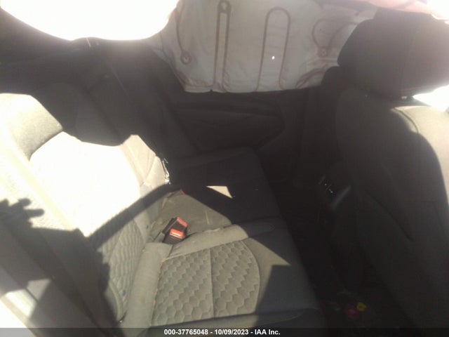 Chevrolet EQUINOX LT 2018 2GNAXJEV8J6160427 Image 8