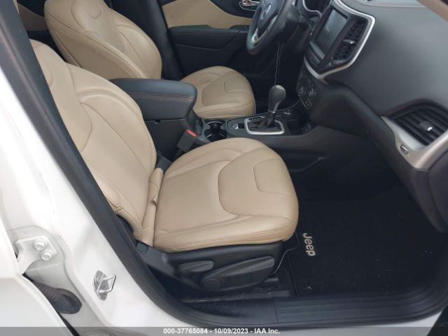 1C4PJMDS6HW537642 Jeep Cherokee Limited