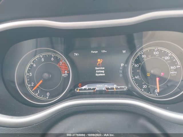 1C4PJMDS6HW537642 Jeep Cherokee Limited