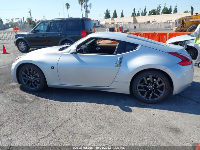 JN1AZ4EH0JM572537 Nissan 370Z COUPE