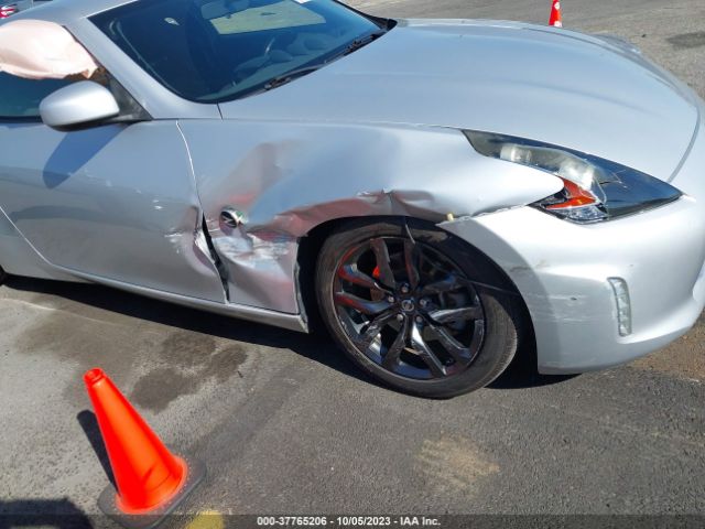 JN1AZ4EH0JM572537 Nissan 370Z COUPE