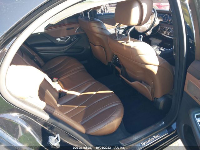 WDDUG8CB5EA047010 Mercedes-Benz S-class S 550