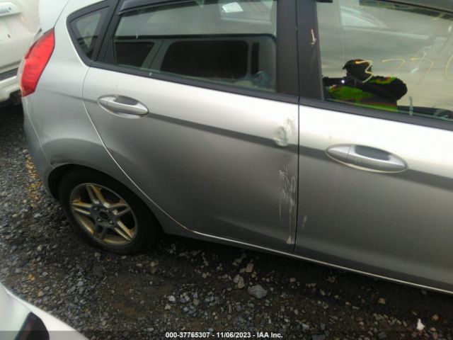 3FADP4EJ6JM112408 Ford FIESTA SE