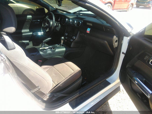 Ford Mustang V6 2016 1FATP8EM1G5247002 Image 5