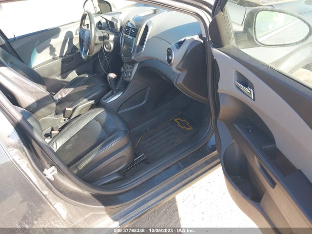 Chevrolet SONIC LTZ 2014 1G1JE5SH5E4125543 Image 5