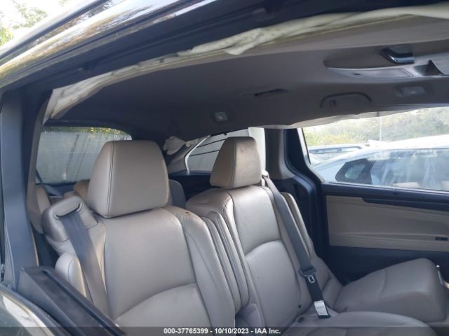 5FNRL6H8XKB098471 Honda Odyssey Touring