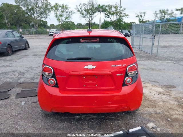 Chevrolet SONIC LT 2015 1G1JC6SB2F4161540 Image 17