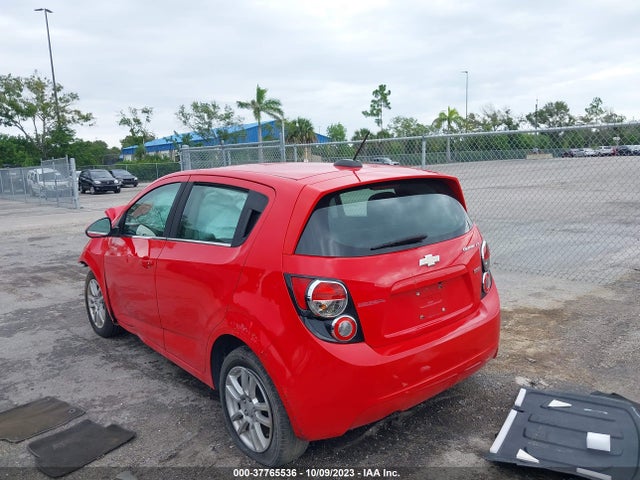 Chevrolet SONIC LT 2015 1G1JC6SB2F4161540 Image 3