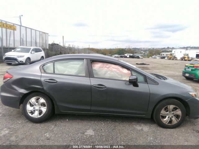 19XFB2F53FE264770 Honda Civic Sedan Lx