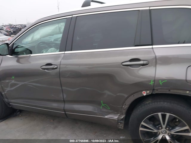 Toyota Highlander Xle 2016 5TDKKRFH4GS139740 Image 14