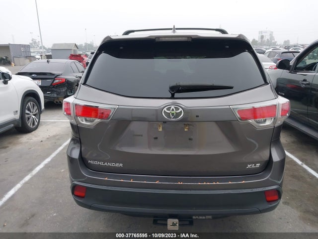 Toyota Highlander Xle 2016 5TDKKRFH4GS139740 Image 16