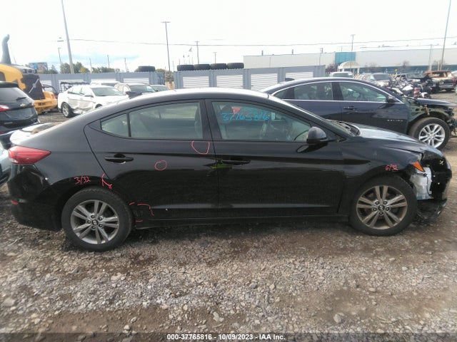 2017 HYUNDAI ELANTRA SE VIN: 5NPD84LF7HH025736