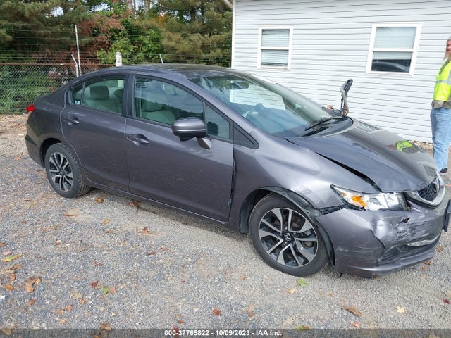 2015 19XFB2F86FE074598 main image