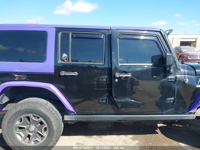 1C4BJWFG3EL283951 Jeep Wrangler Unlimited Rubicon