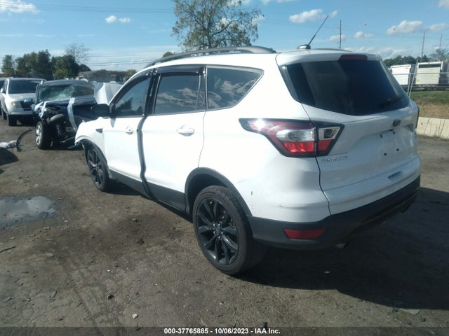 Ford ESCAPE SE 2017 1FMCU0GD8HUB28299 Image 3