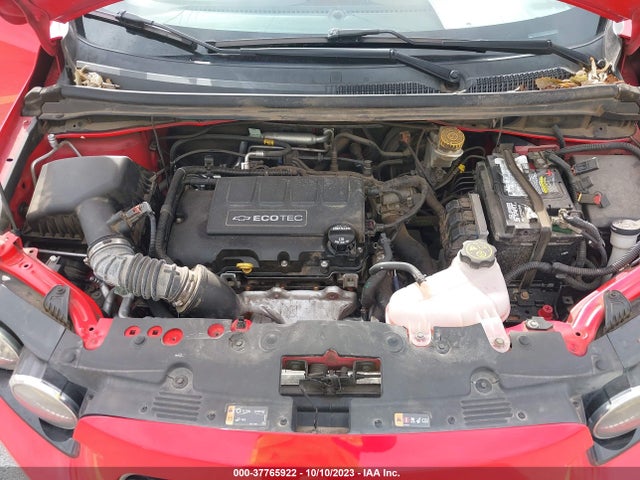 Chevrolet SONIC LTZ 2015 1G1JE5SB9F4126840 Image 10