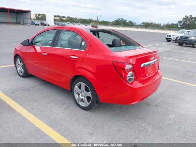 Chevrolet SONIC LTZ 2015 1G1JE5SB9F4126840 Image 3