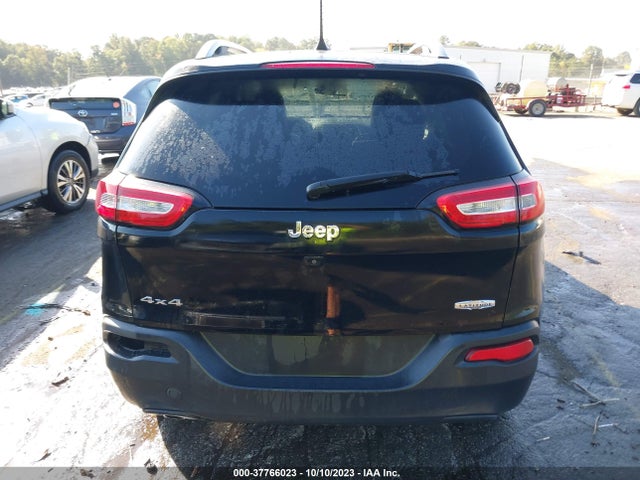 Продажа на аукционе авто 2018 Jeep Cherokee Latitude Plus 4x4, vin: 1C4PJMLB3JD500468, номер лота: 37766023