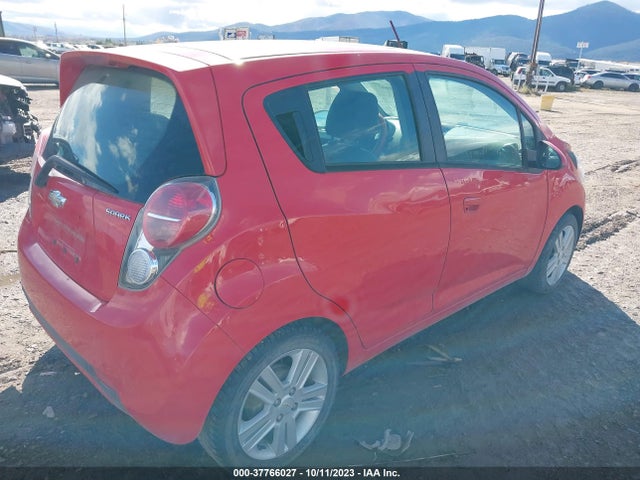 Chevrolet Spark Lt 2014 KL8CD6S95EC559431 Image 4