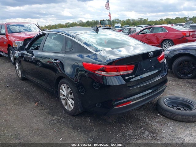 KIA Optima Lx 2018 5XXGT4L3XJG271800 Image 3