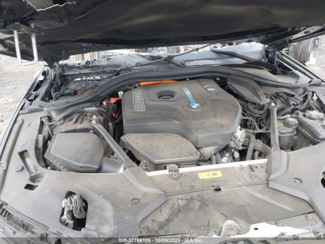 WBAJA9C52JB032738 BMW 530e Iperformance