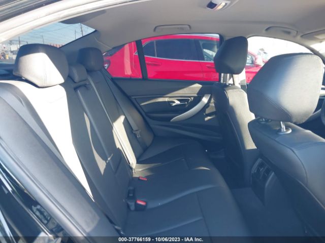 WBA8E1G5XGNT38088 BMW 3 Series 320i