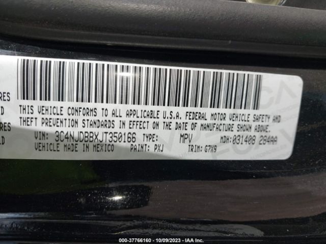 3C4NJDBBXJT350166 Jeep Compass Latitude