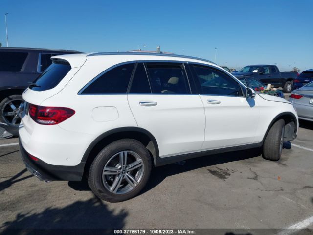 W1N0G8DB5NV370885 Mercedes-Benz Glc Glc 300