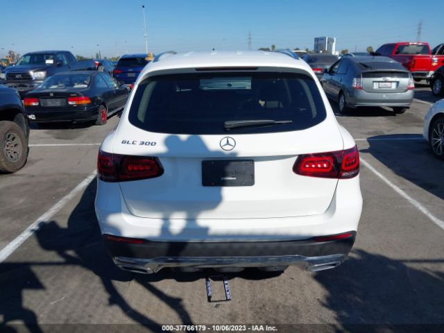 W1N0G8DB5NV370885 Mercedes-Benz Glc Glc 300