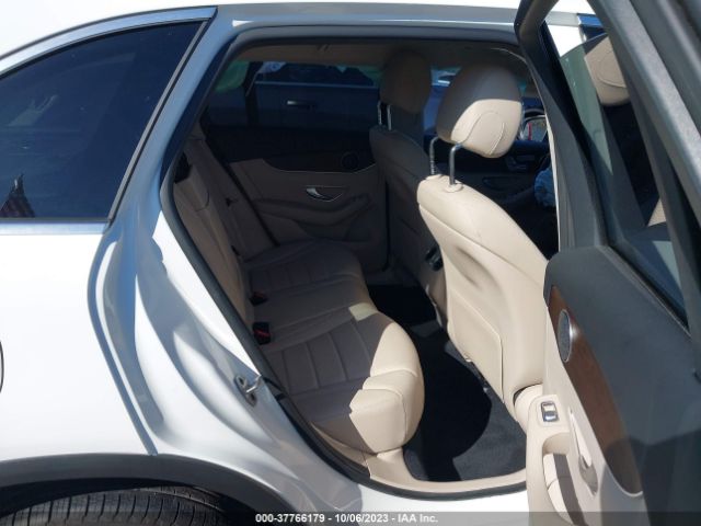 W1N0G8DB5NV370885 Mercedes-Benz Glc Glc 300