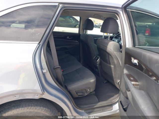 5XYPG4A38LG668167 KIA SORENTO L