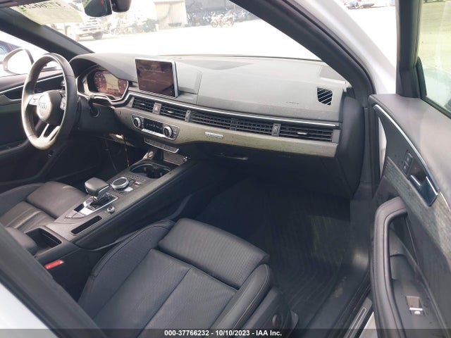 Audi A4 Premium Plus 2019 WAUENAF42KN018932 Image 5