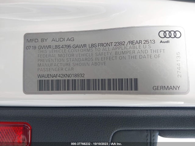 Audi A4 Premium Plus 2019 WAUENAF42KN018932 Image 9