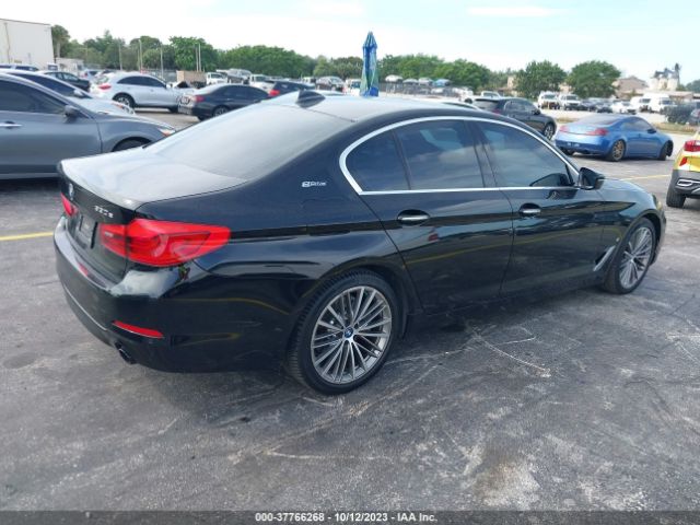 WBAJA9C50JB252198 BMW 5 Series 530e Iperformance