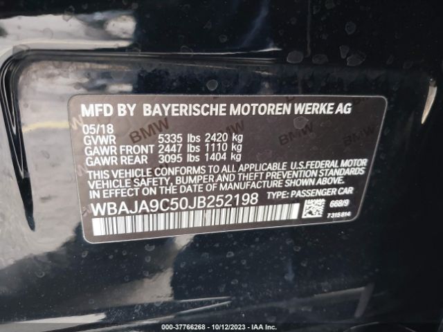 WBAJA9C50JB252198 BMW 5 Series 530e Iperformance