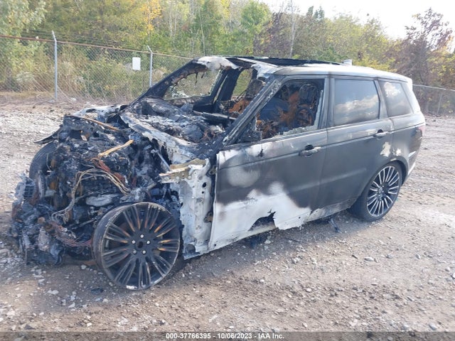 2018 LAND ROVER RANGE ROVER SPORT SE VIN: SALWG2RV6JA400147
