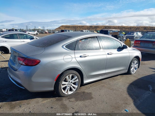 Chrysler 200 Limited 2015 1C3CCCAB6FN548977 Image 4