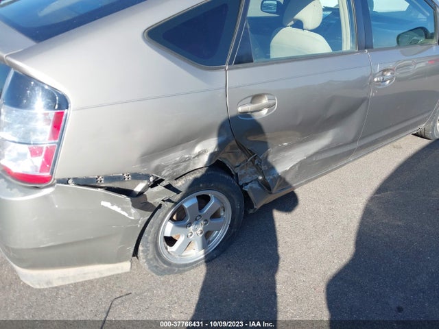 2005 TOYOTA PRIUS VIN: JTDKB20U453046339