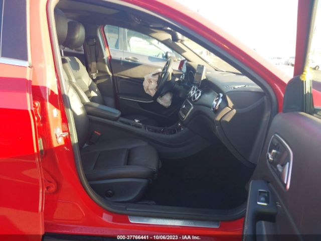 2018 MERCEDES-BENZ GLA 250 WDCTG4GBXJJ516671 Photo 4