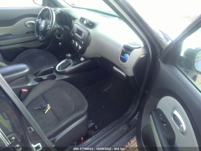KNDJN2A24E7011728 KIA Soul Base