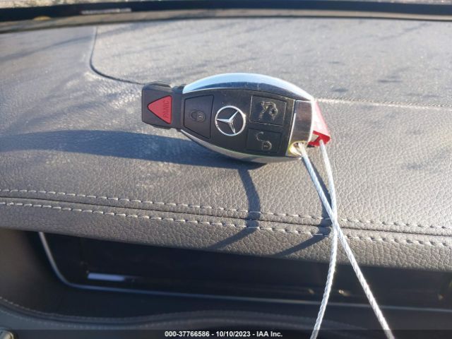 WDDUG8FB0FA169948 Mercedes-Benz S-class S 550
