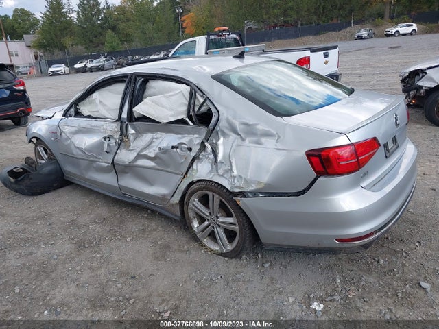 3VW4T7AJ0GM323414 Volkswagen Jetta Sedan 2.0t Gli Se