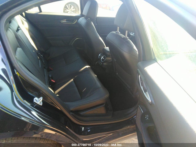 2022 Alfa Romeo Giulia, VIN: ZARFAMAN3N7663320