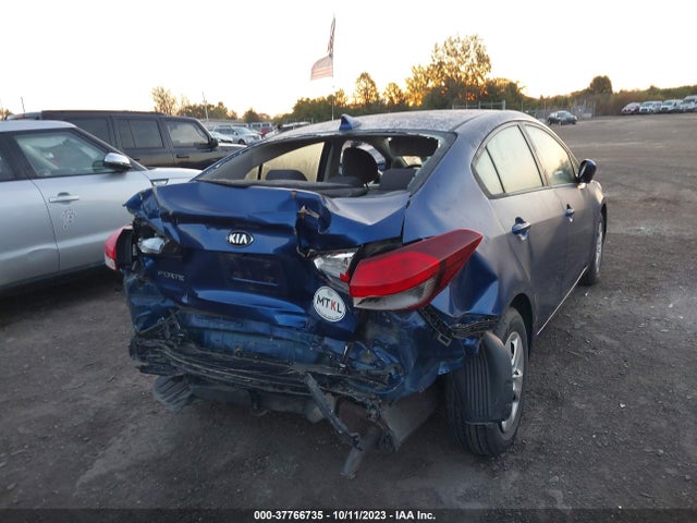 KIA FORTE LX 2018 3KPFL4A78JE261793 Image 17