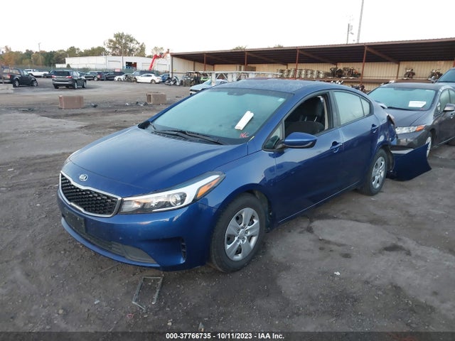 KIA FORTE LX 2018 3KPFL4A78JE261793 Image 2