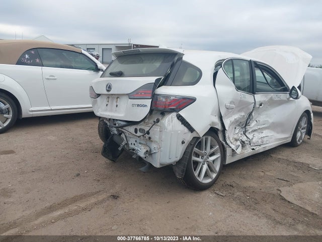 JTHKD5BH3E2206811 Lexus Ct 200h Hybrid