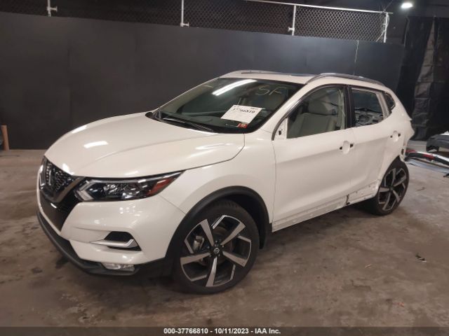 JN1BJ1CW6NW496943 Nissan Rogue Sport Sl